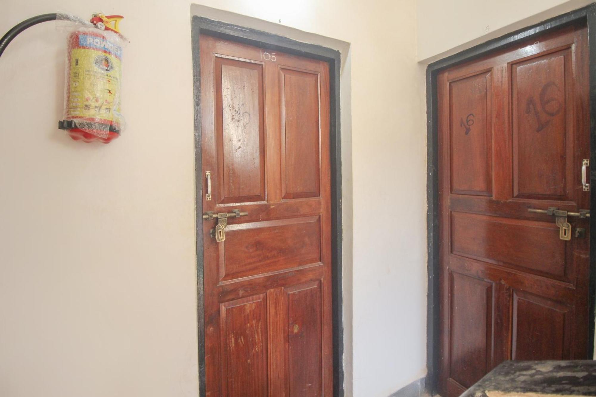 Hotel O Delma's 3*